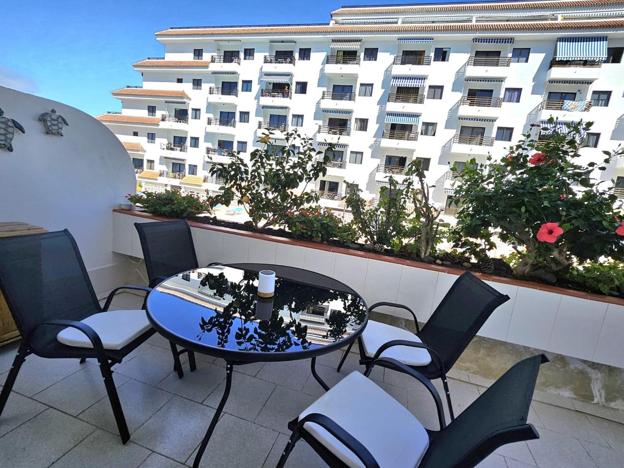 аппартаметы Seguro De Sol Playa De La Arena Apartment *