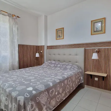 Аппартаметы Seguro De Sol Playa De La Arena Puerto de Santiago  Exterior photo